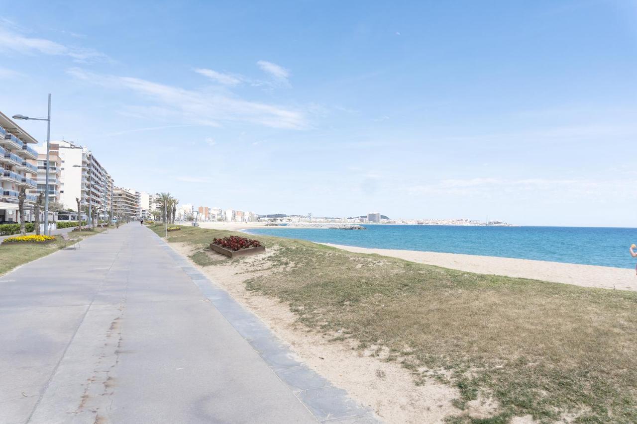 Apartamento Con Parking A 50M De La Playa Sant Antoni De Calonge Bagian luar foto